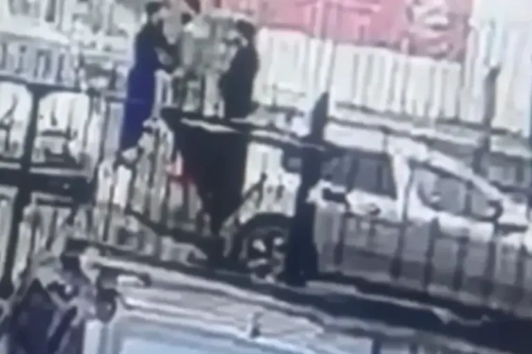 Красноярец получил 3 года колонии за стрельбу у спортзала с детьми