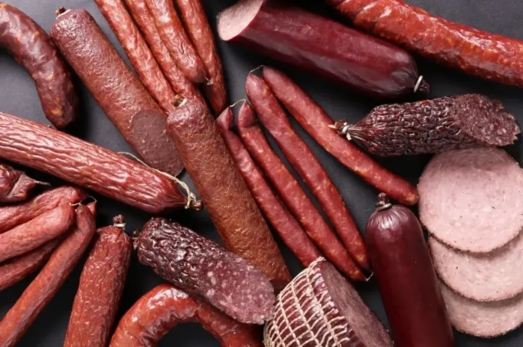 У мясных деликатесов из Красноярского края аннулировали декларацию