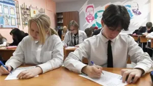 Минпросвещения утвердило порядок оценки поведения школьников